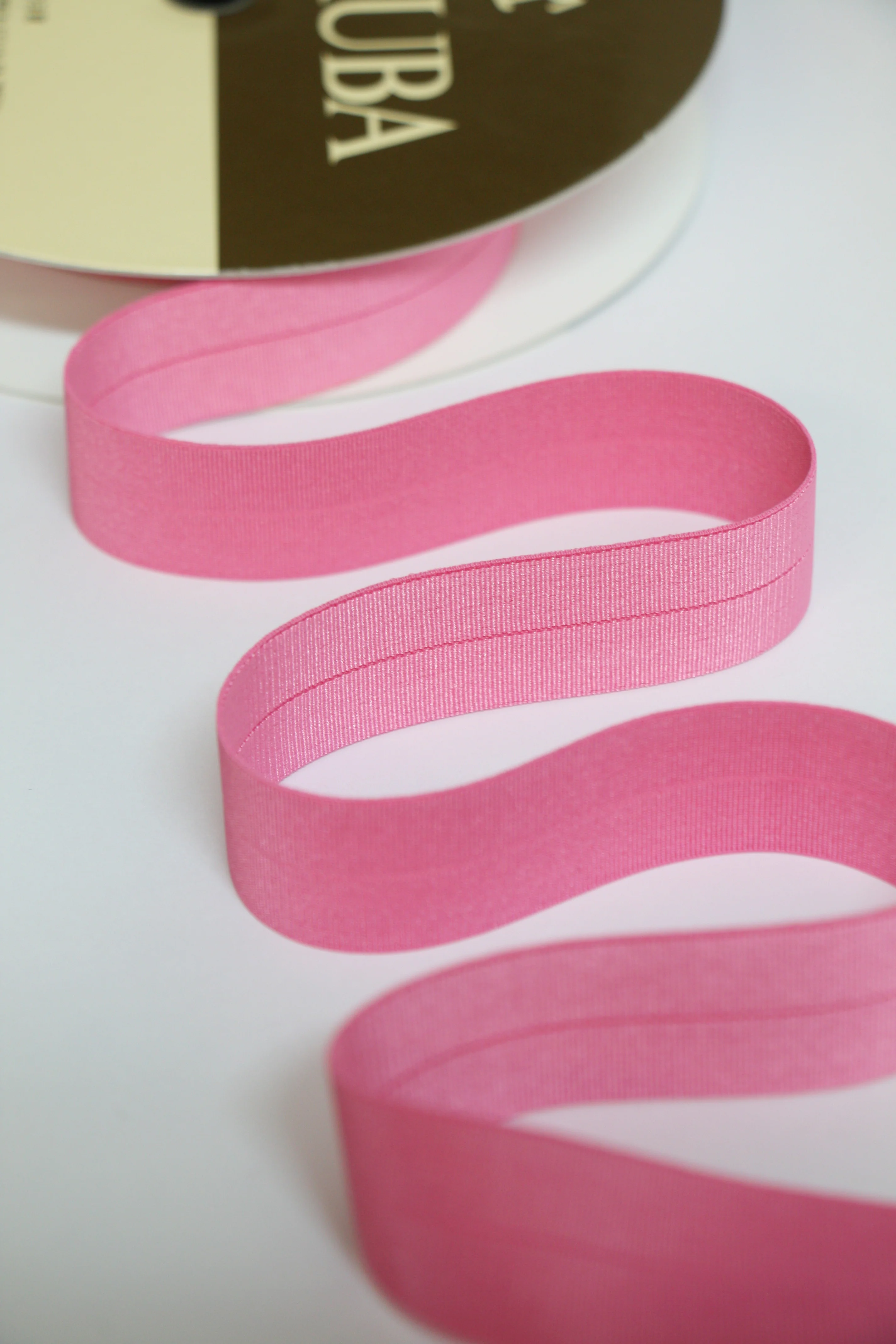 24mm Stretch Fold-Over Binding - Candy Pink - Image 2