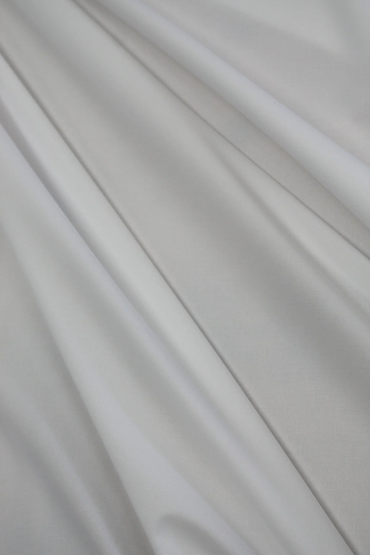 Alabaster White - Image 2