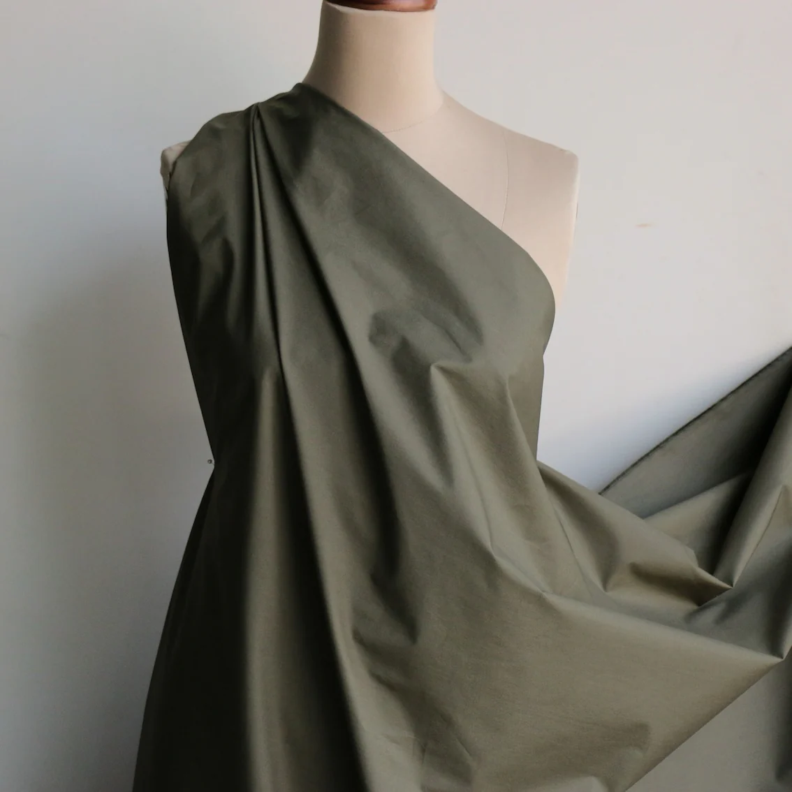 Ali Pine Poplin - Image 4
