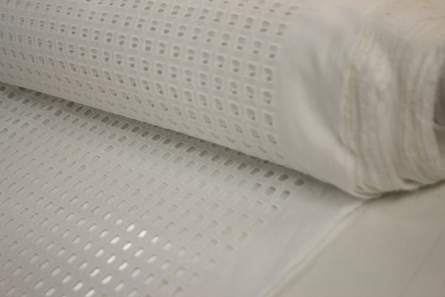 Anglaise Grid - Image 4