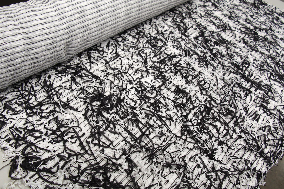 B & W Screamers - Image 3