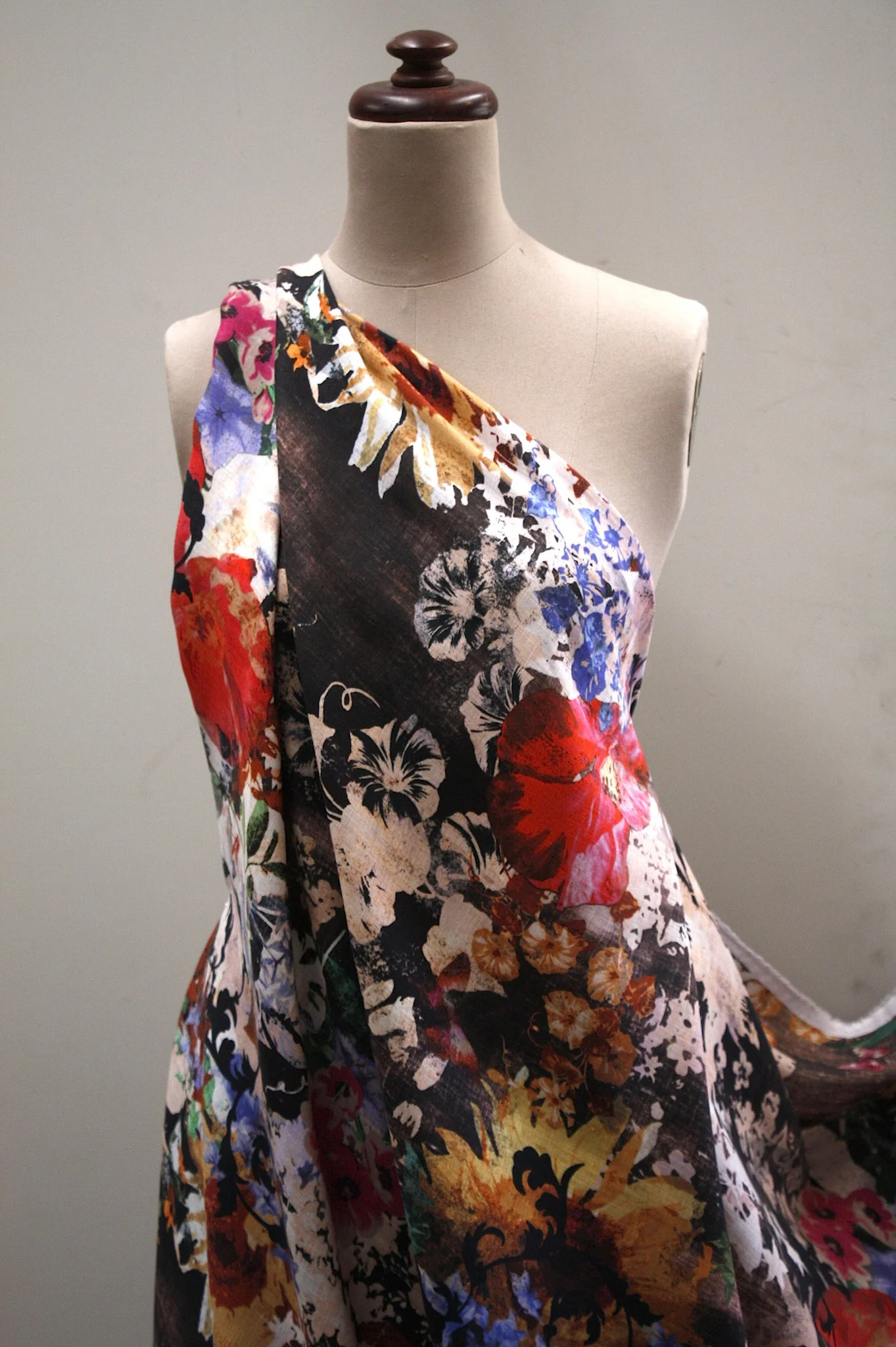 Beautiful Chaos - Image 5