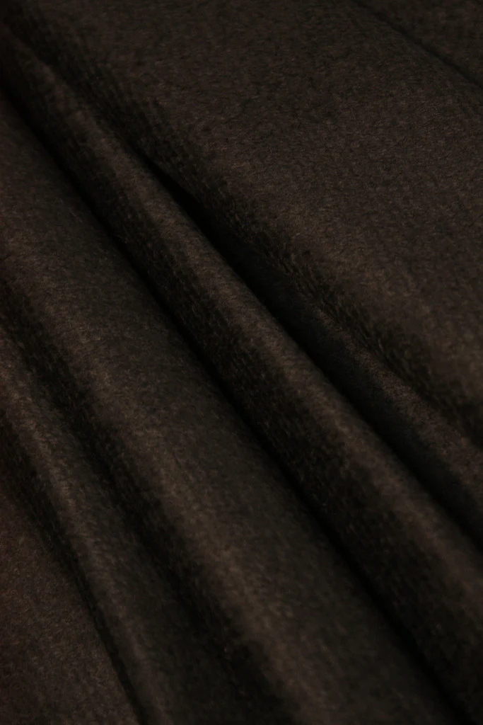 Black Night - Image 4