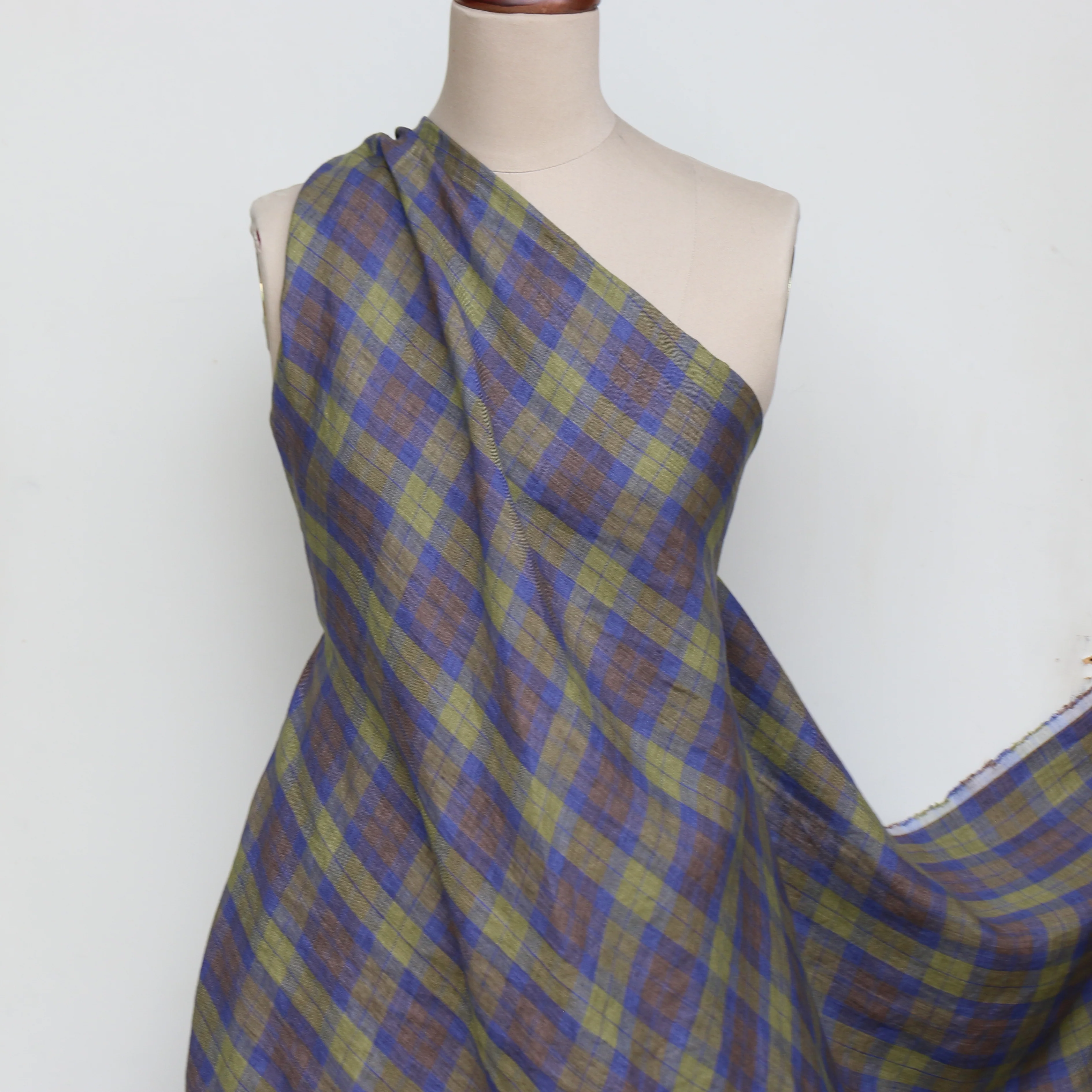 Brooklyn Check Pistachio Linen - Image 5