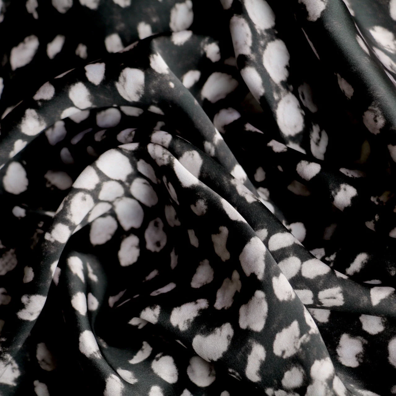 Carbon Skin - Image 2