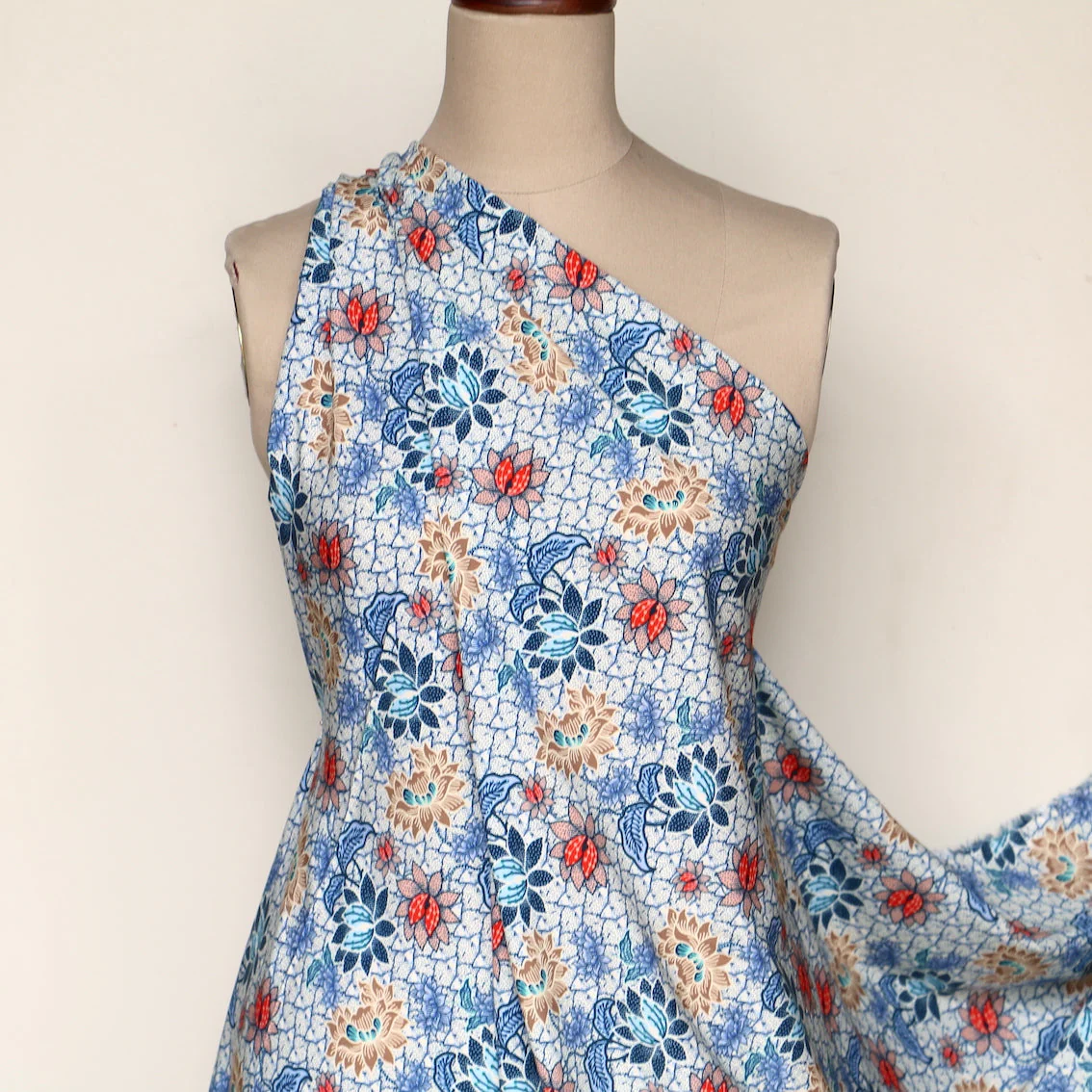 Cassie Rain Viscose Poplin - Image 6