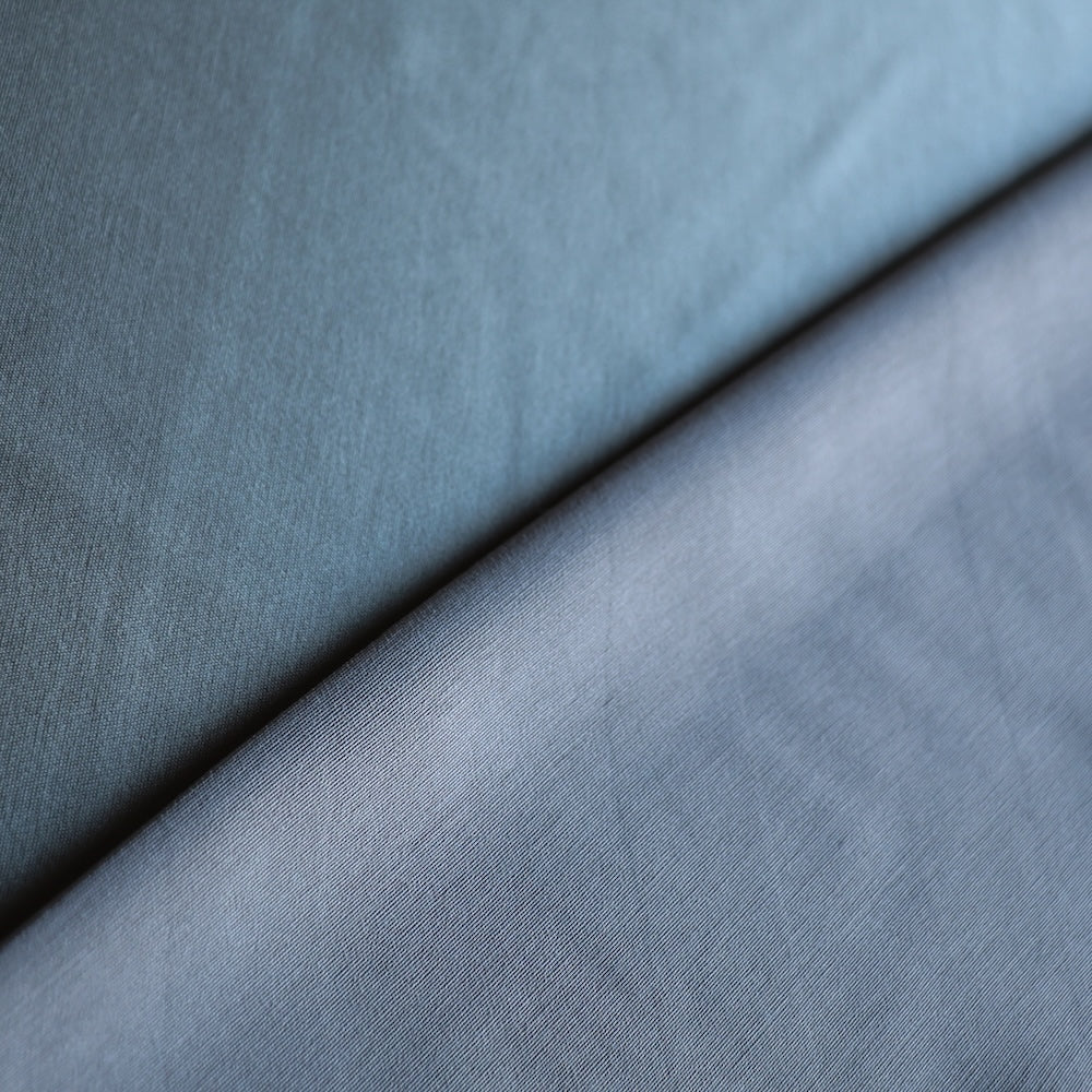 Catwalk Platinum Satin Backed - Image 3