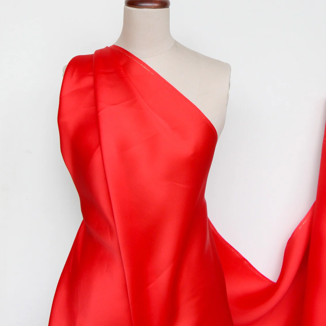 Cherry Bomb Satin Organza - Image 4