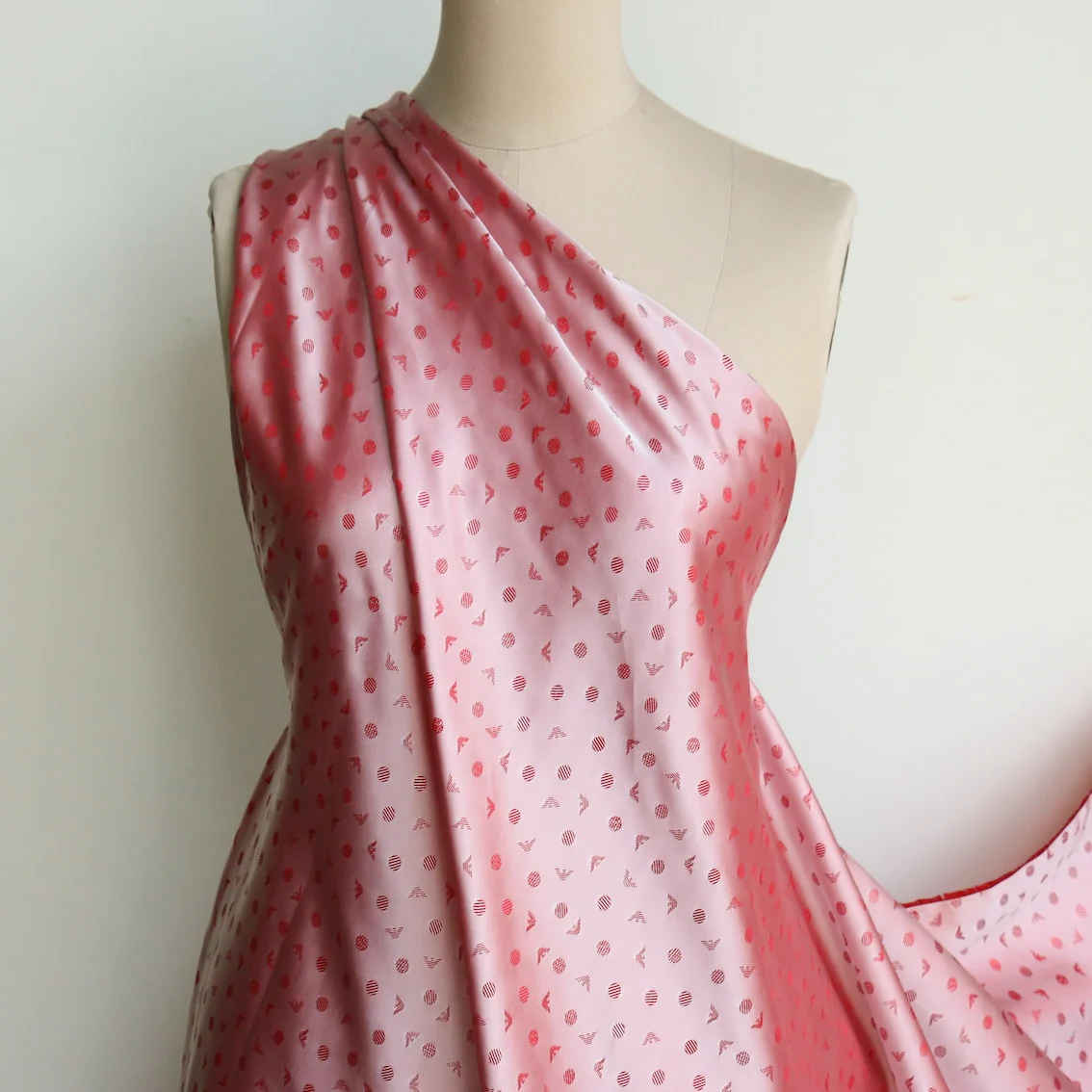 Embossed Red - Fancy Lining - Image 5