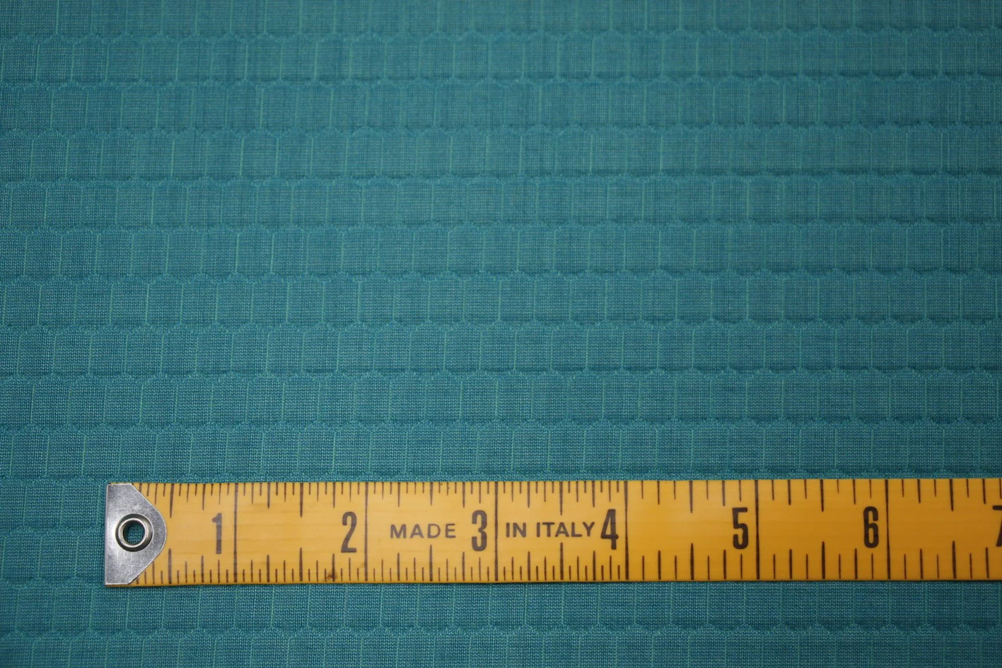 Emerald Honeycomb - Image 2