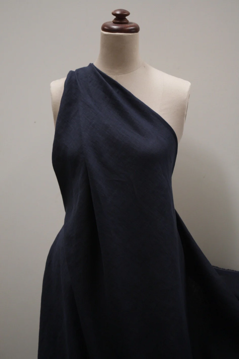 Florence French Navy - Enzyme Washed Linen - Image 3