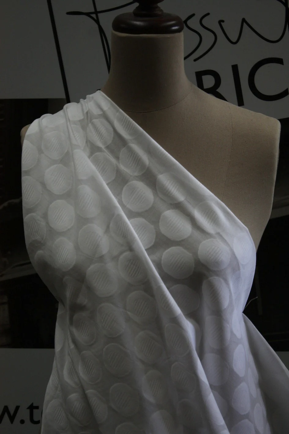 Hampton's Jacquard - Image 4