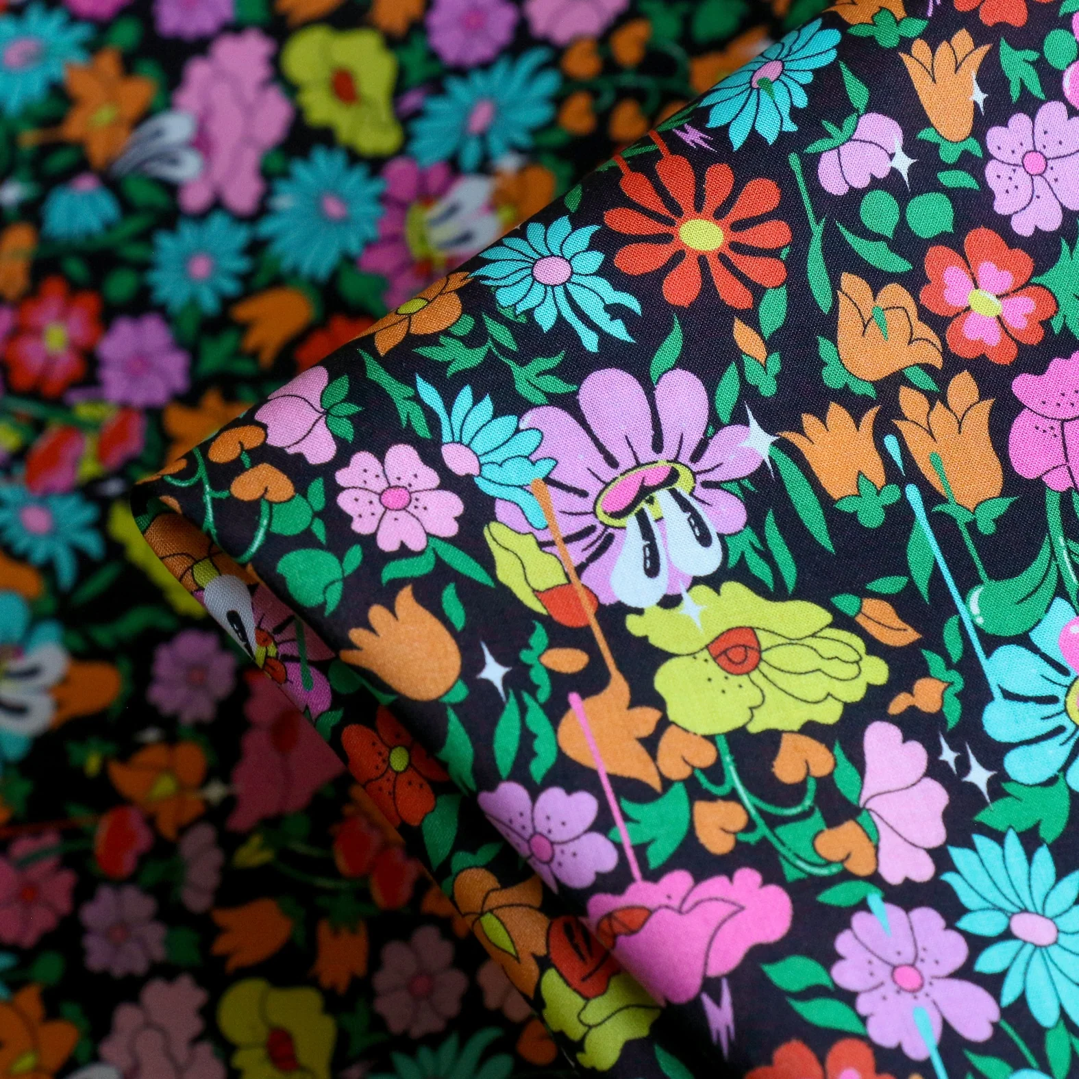 Hattie Park Black/Multi - Liberty Tana Lawnâ˘