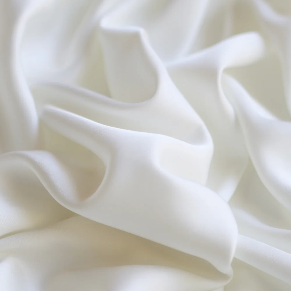 Ivory Gloss Technical Polyester - Image 2