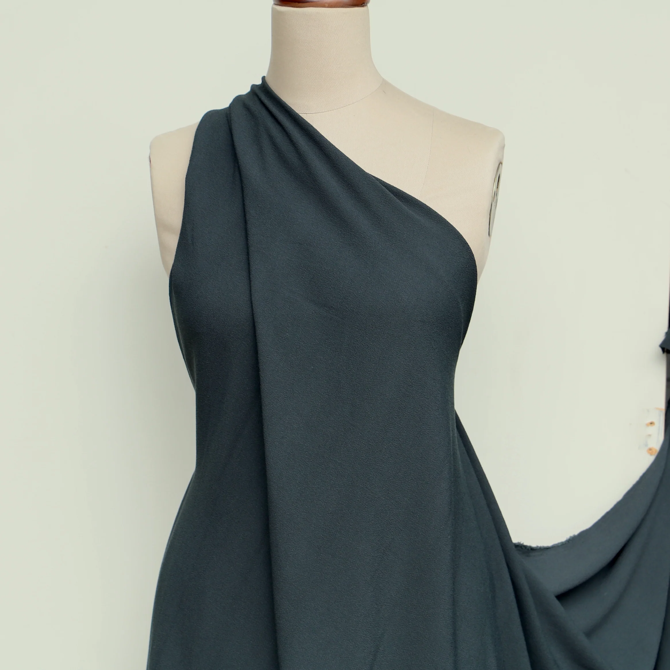 Licorice Crepe - Image 4