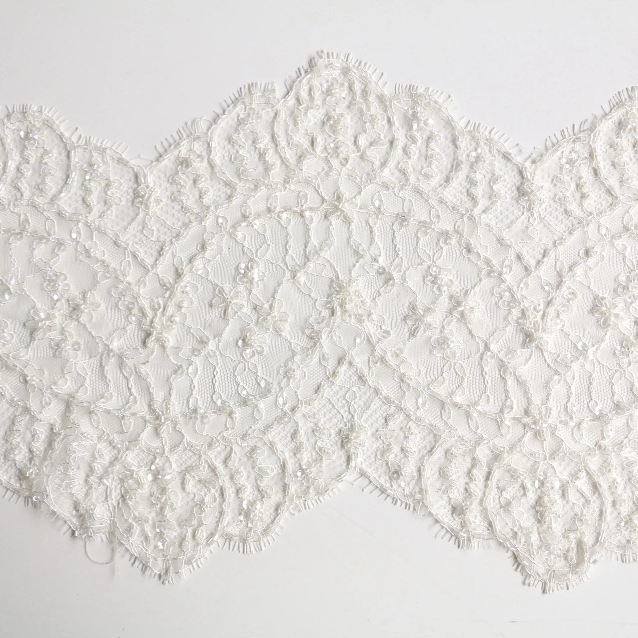 Lilly Beaded - Lace Trim - 23cm - Image 2