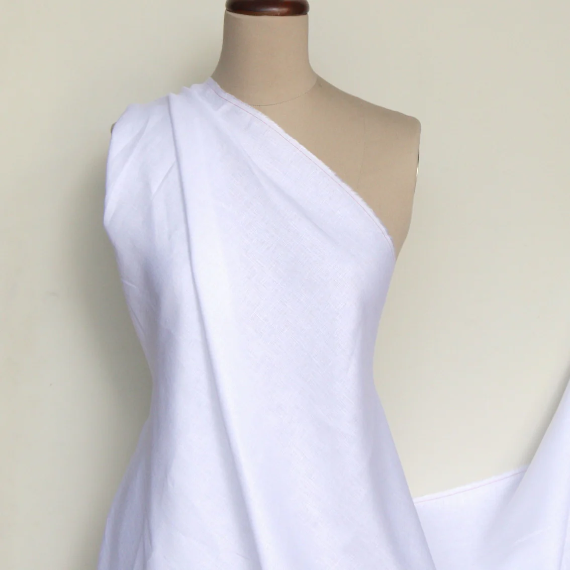 Linda White Linen - Image 3