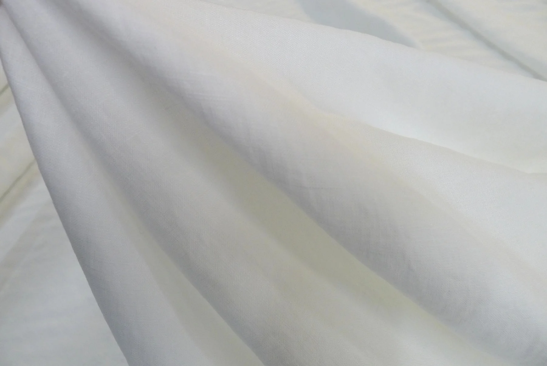 Lite White d'Ville - Image 2