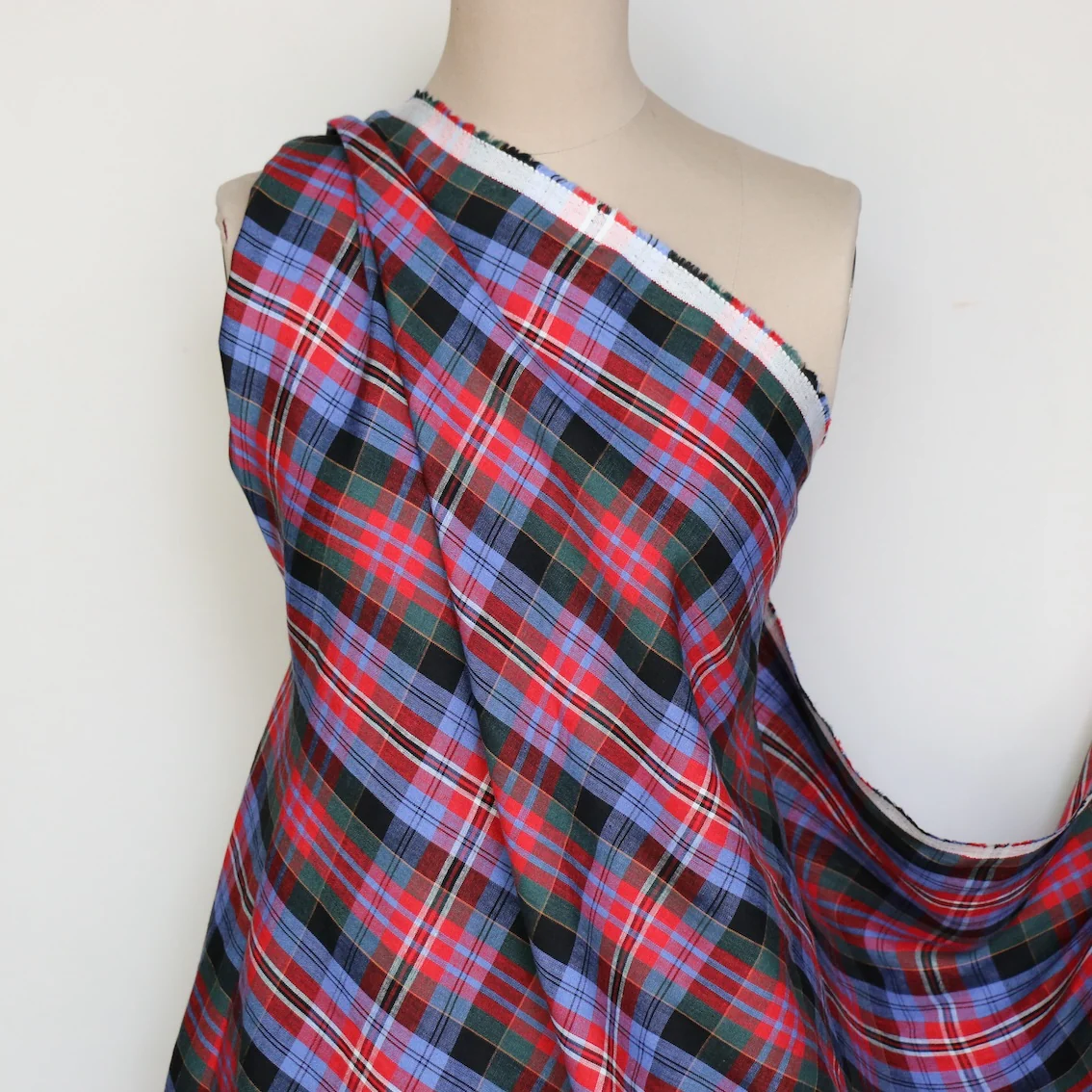 Lola Check Linen - Image 5