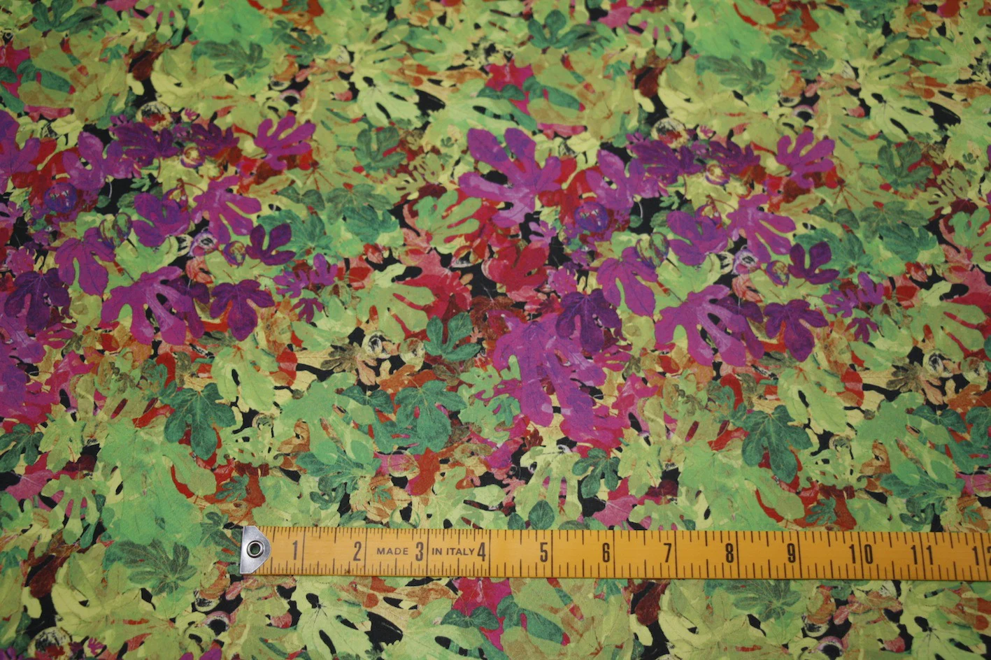 Magenta Hands - Image 2