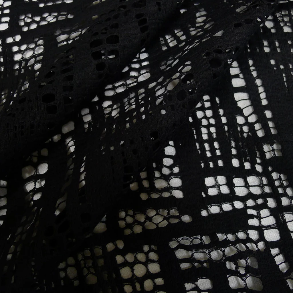 Urban Noir Lace - Image 2