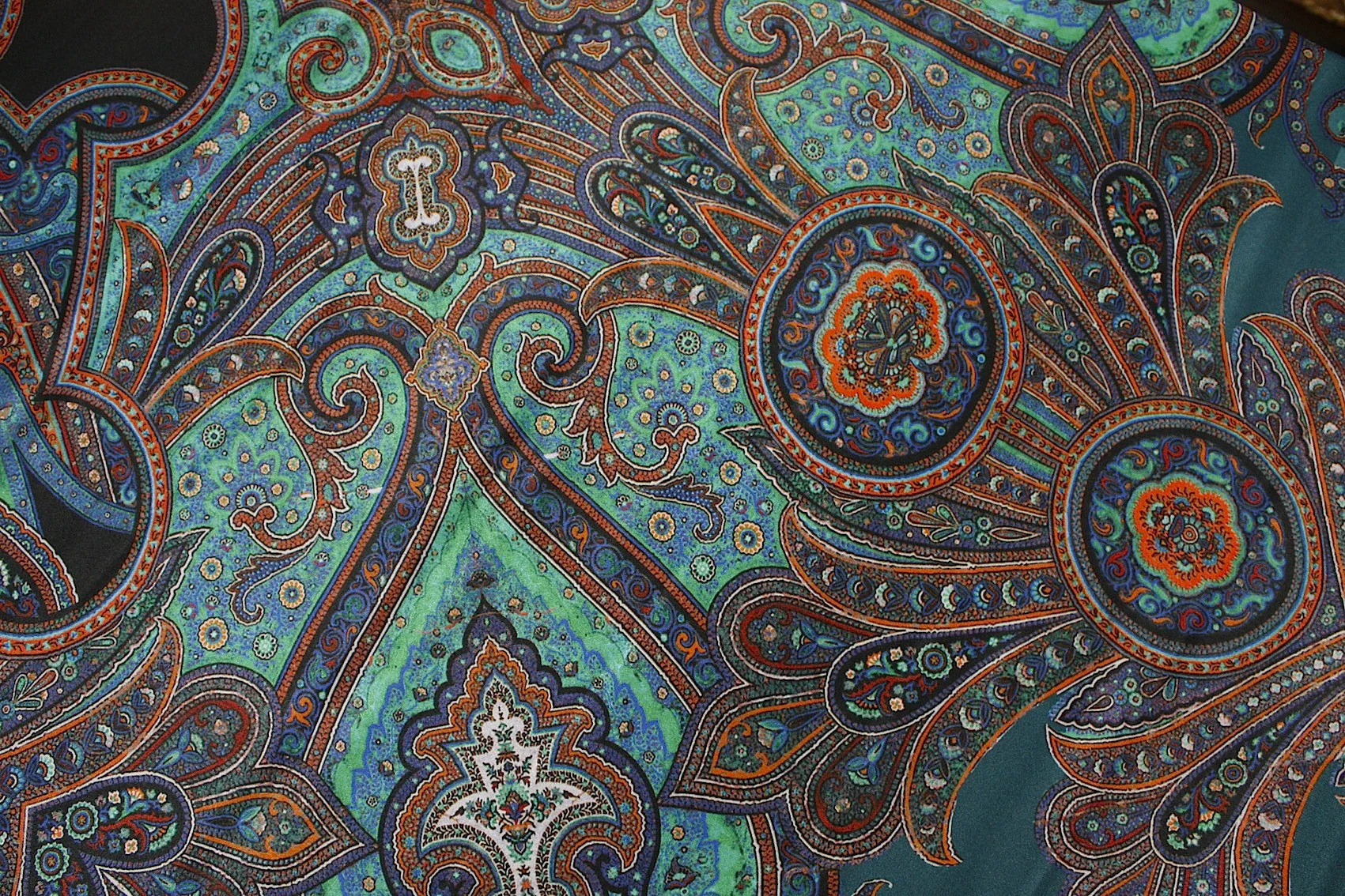 Petruccian Paisley - Image 2