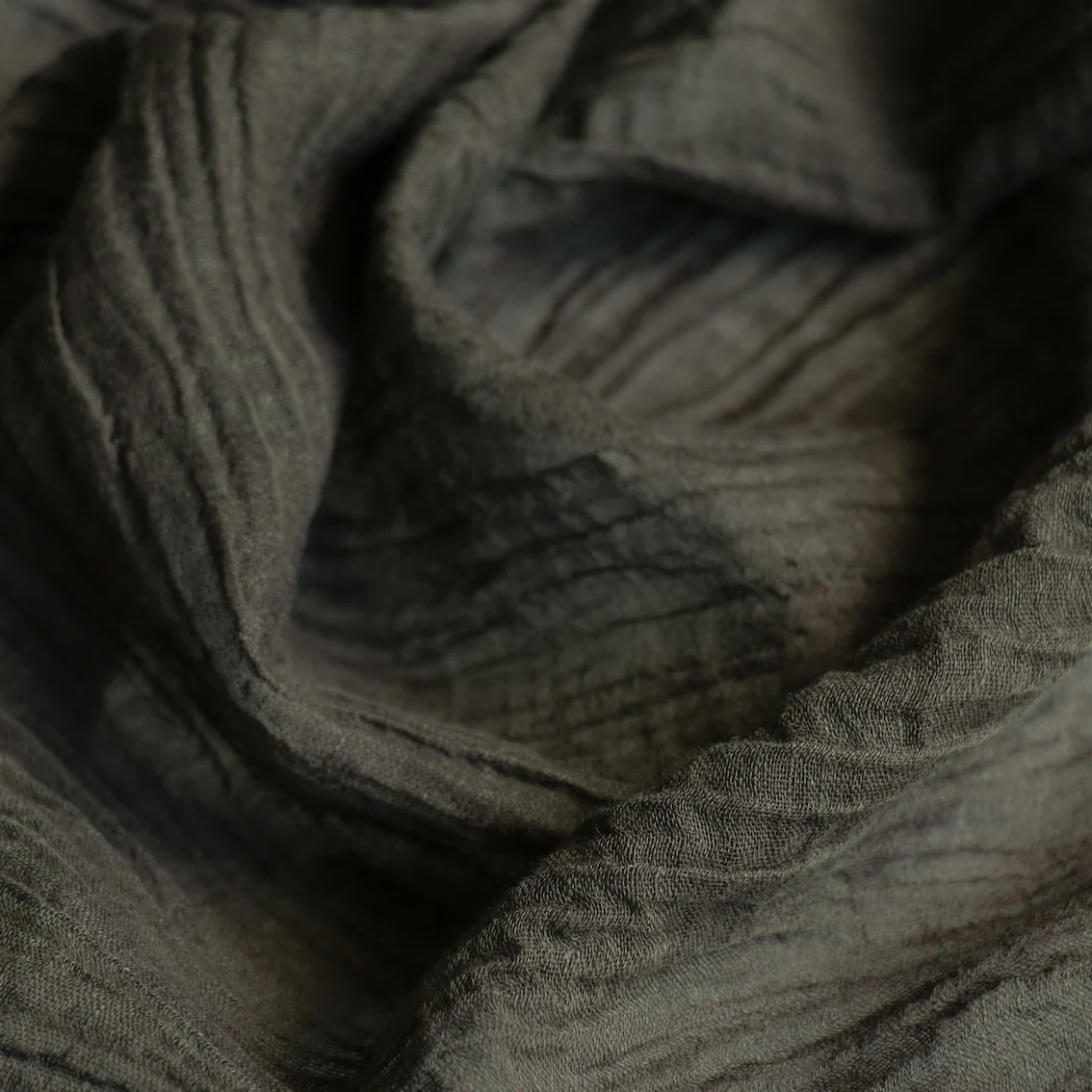 Portsea Olive Crinkle Linen - Image 2