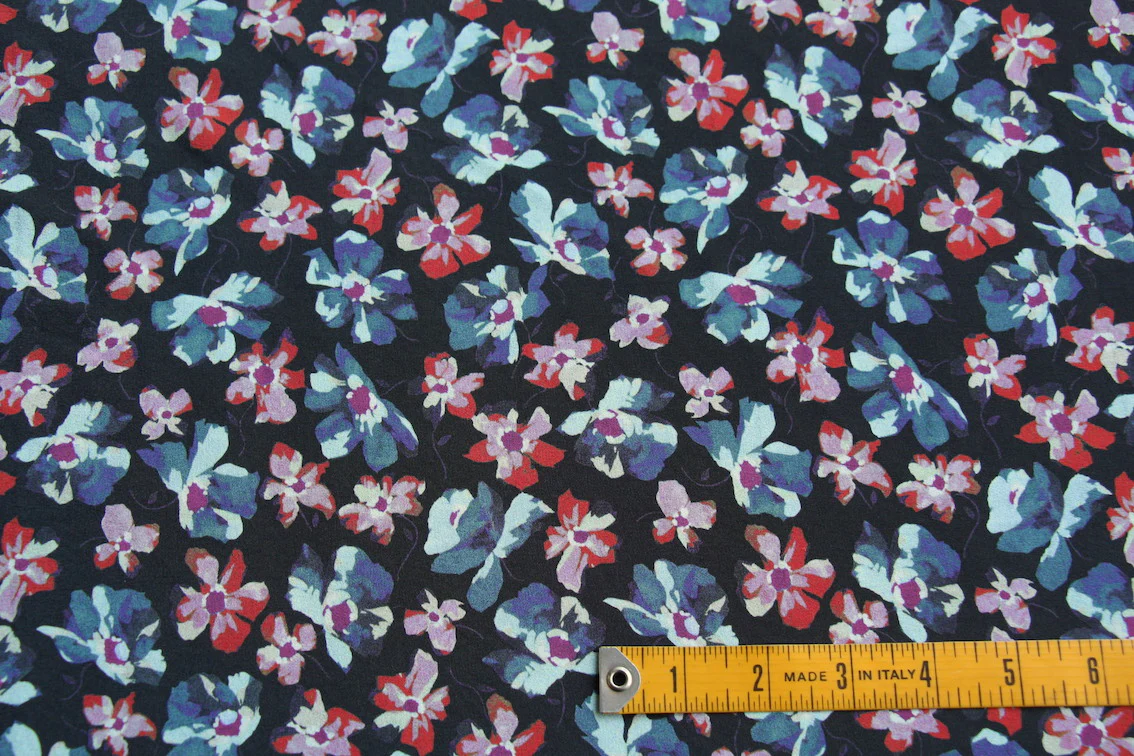 Red & Blue Petals - Silk CDC - Image 2