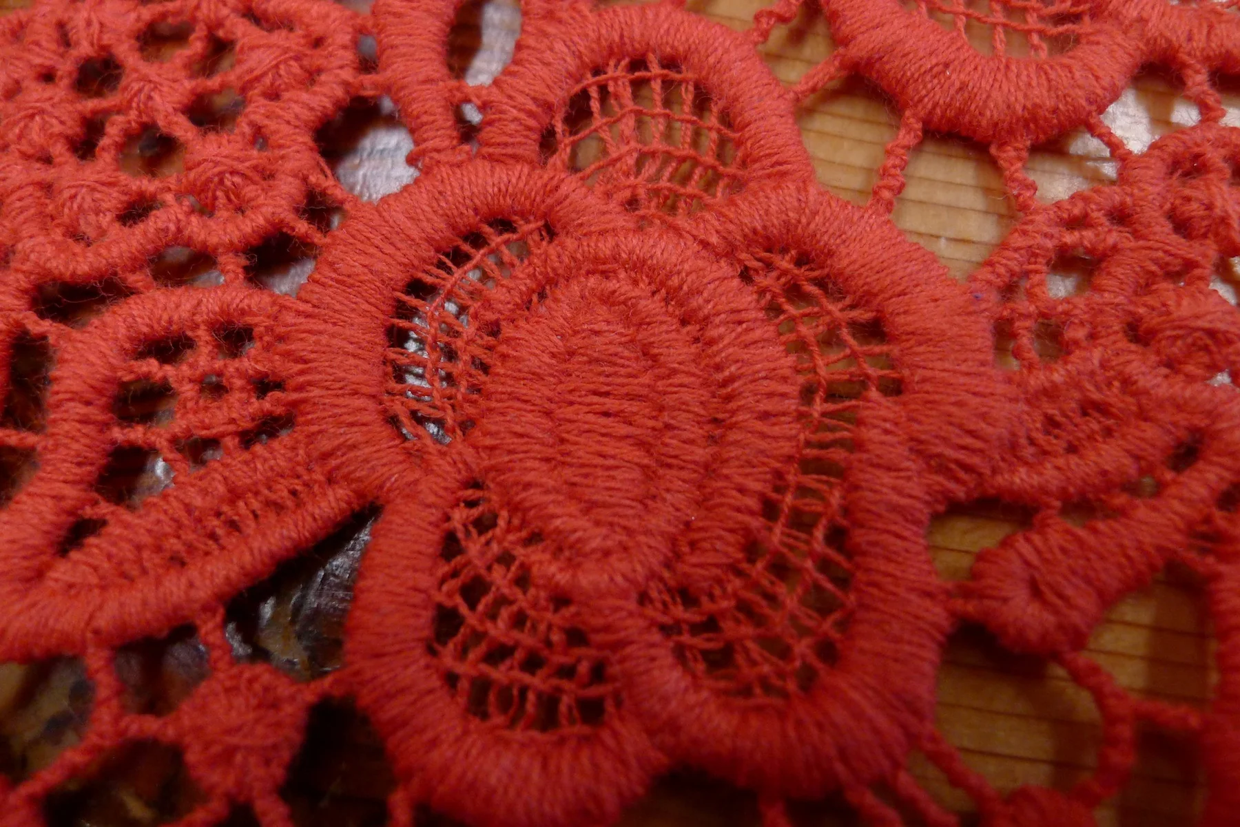Red Tracer - Image 7