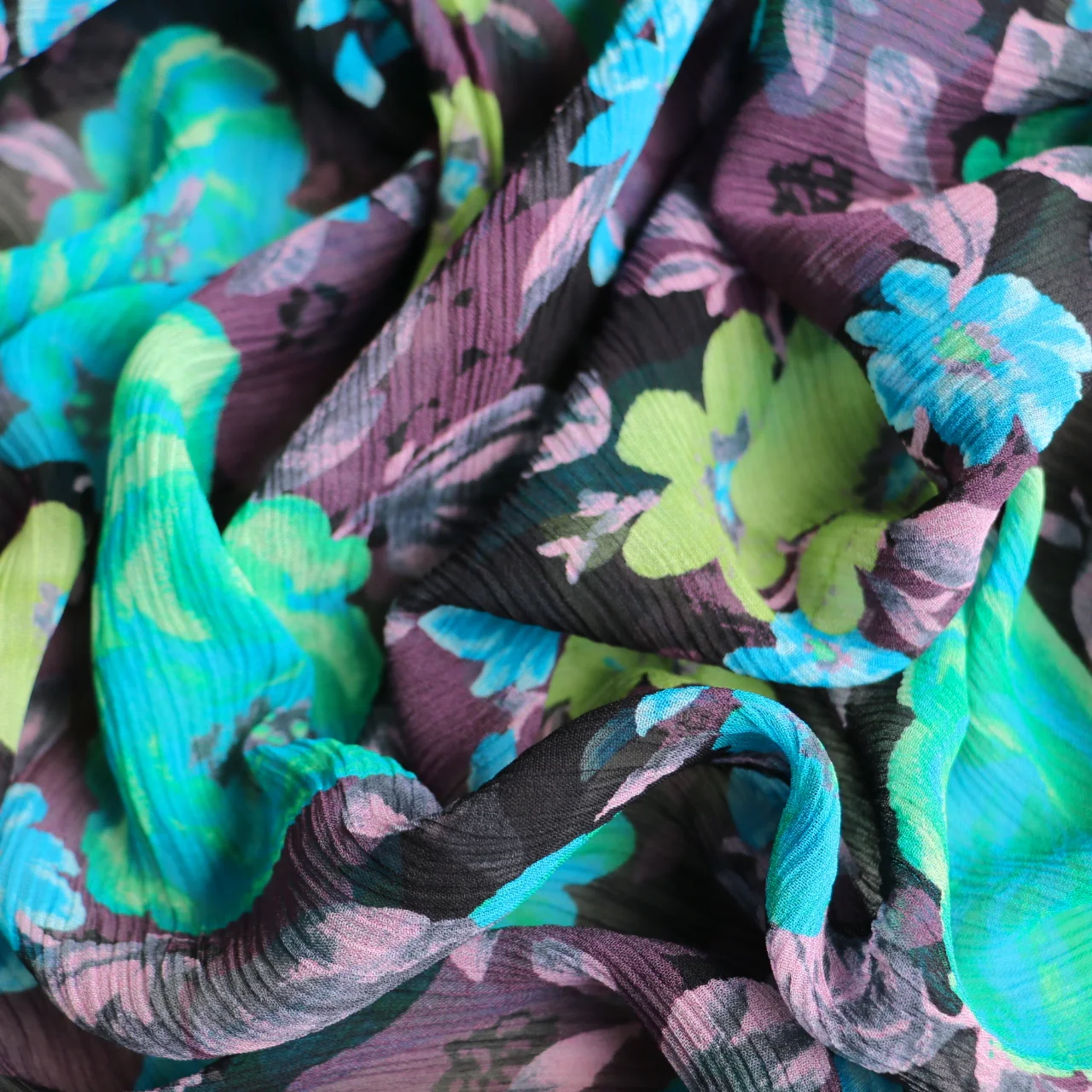 Rosellona Viscose Crinkle Georgette - Image 3
