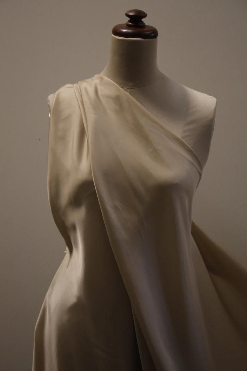 Sand Rayon Lining - Image 3