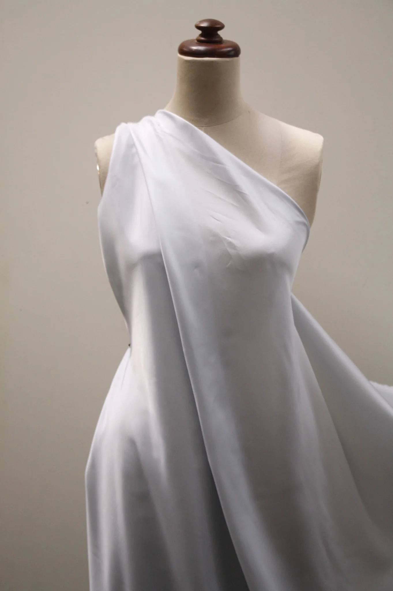 Silver Rayon Lining - Image 3