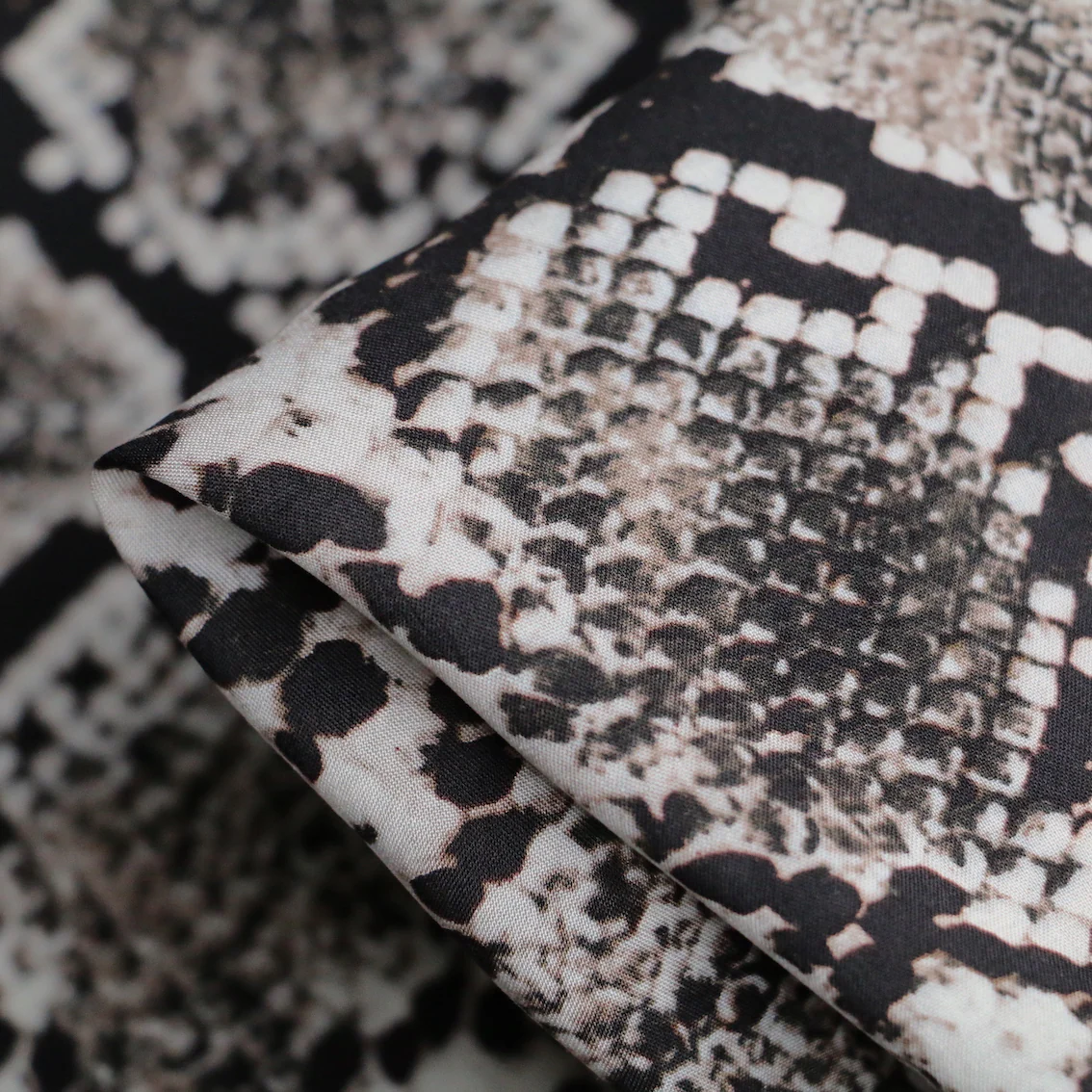 Snake Bite Viscose
