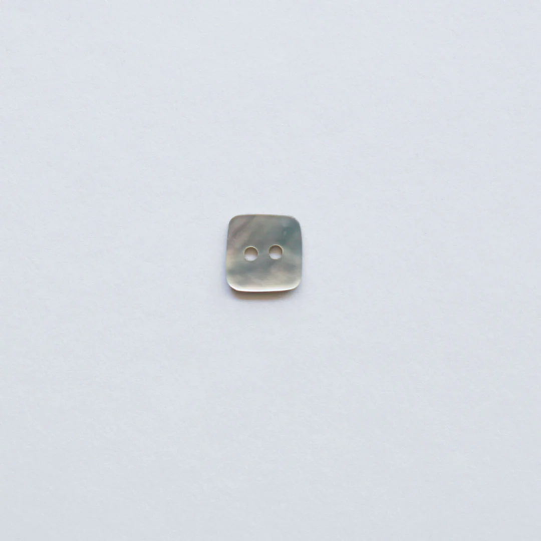 Square Shell Button - Natural - 13mm - Image 2