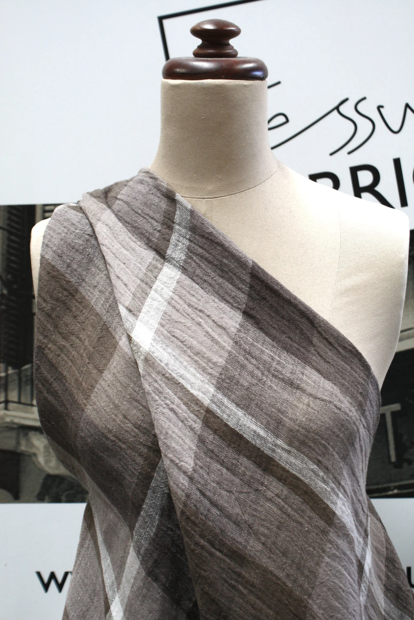 Tan Check Yarn Dyed Crinkled Linen - Image 5