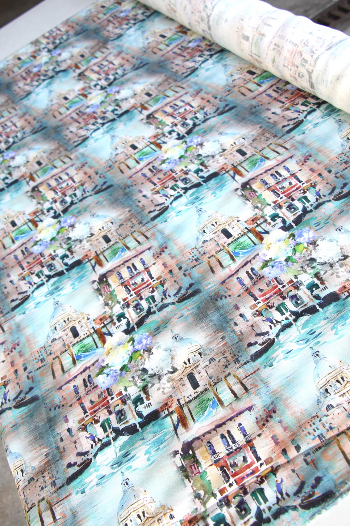 Venetian Dream Printed Linen - Image 5