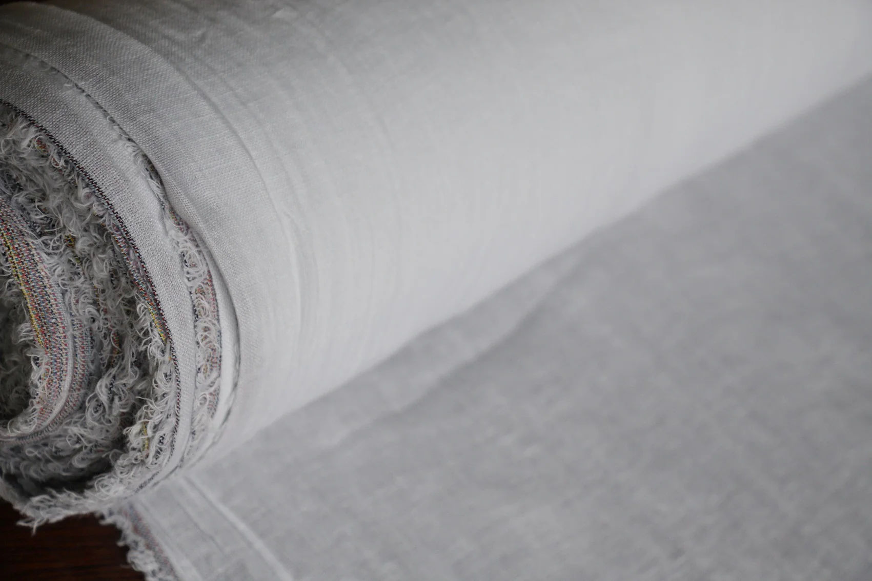 Washed Crinkle White - Image 2