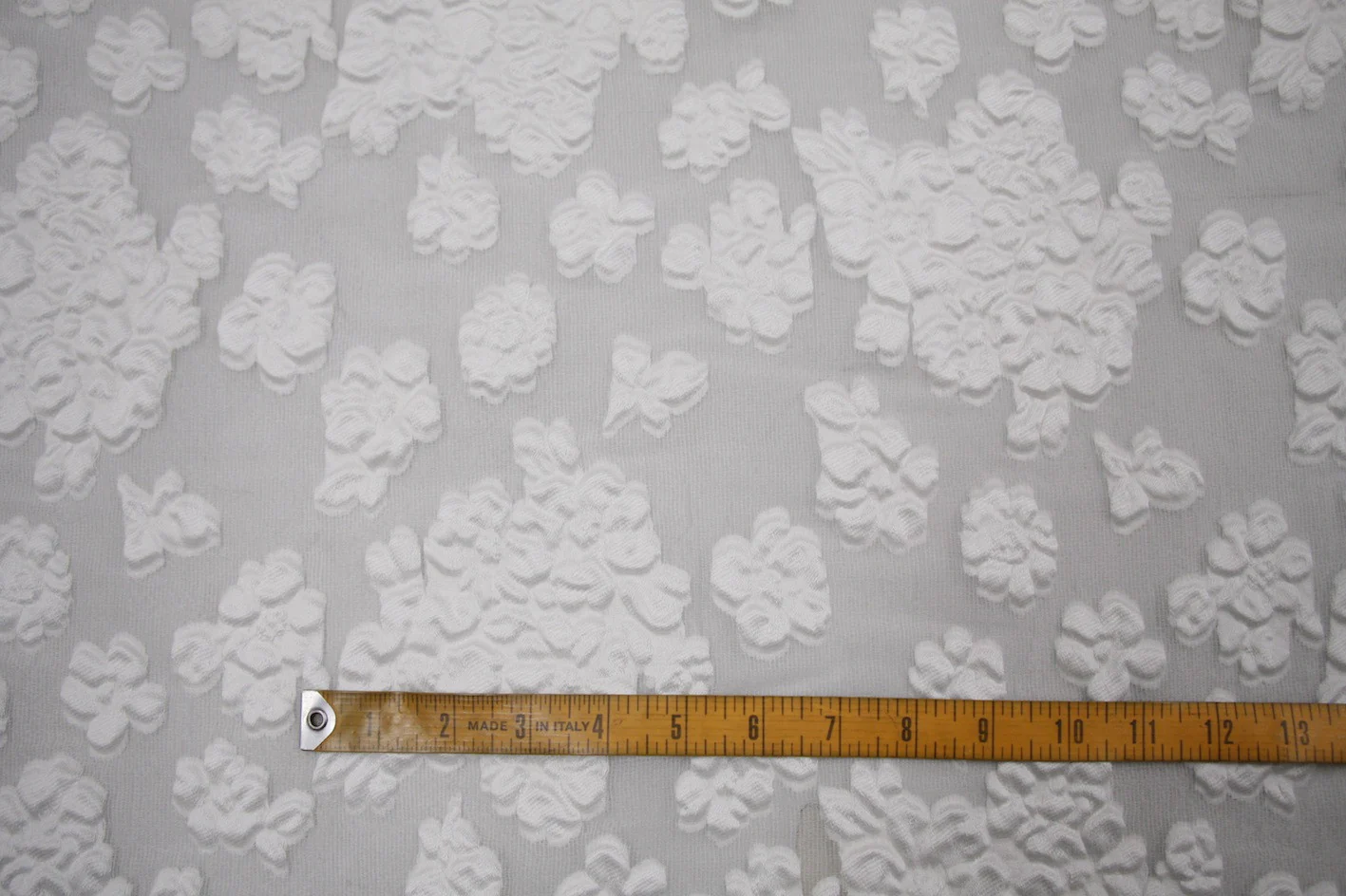 White Bubble Bloom - Image 2