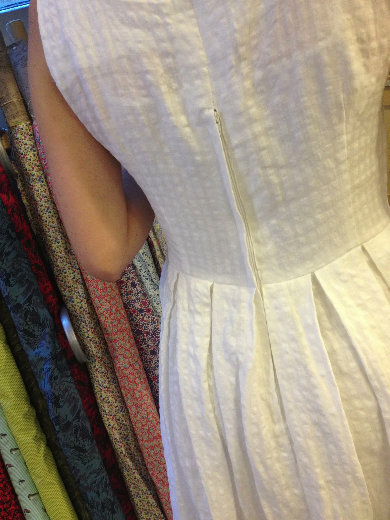 White Check - Image 7